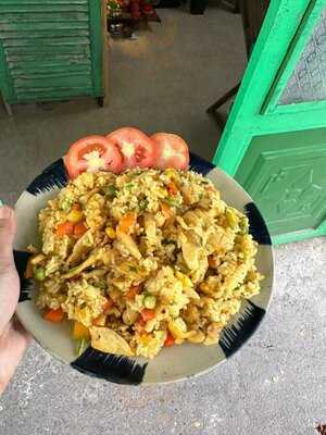 Cây Me An Bàng Restaurant ( The Tamarind Tree Restaurant )