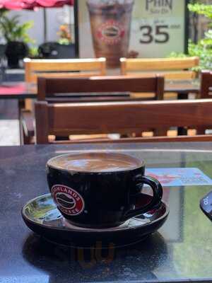 Highlands Coffee Tôn Đức Thắng