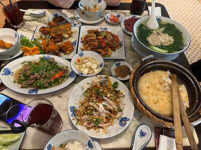 Nhà Hàng Nguyễn Gia