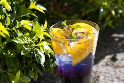 Gaia Pool Bar Melia Vinpearl Da Nang