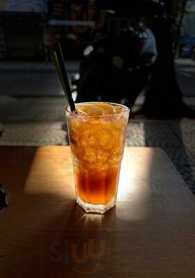 Tiệm Cà Phê & Trà Sữa Phố 01