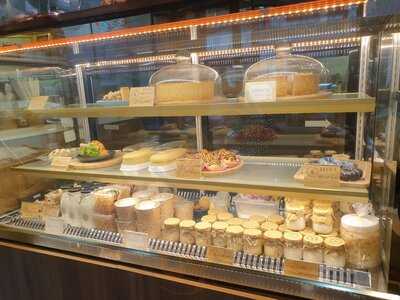 Song Anh Patisserie & Cafe