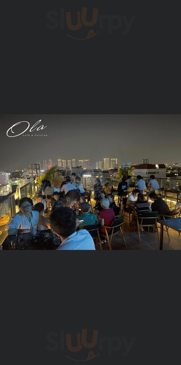 Ola Rooftop Café & Cuisine