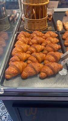 Paris Levain Boulangerie & Cafe