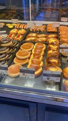 Paris Levain Boulangerie & Cafe