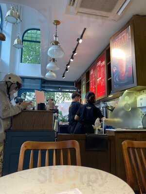 Katinat BÙi ThỊ XuÂn