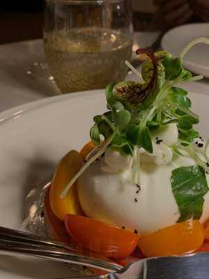 Nhà Hàng Ottimo House