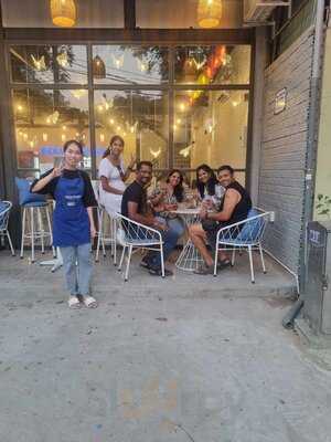 Indian Ganga Restaurant And Lounge