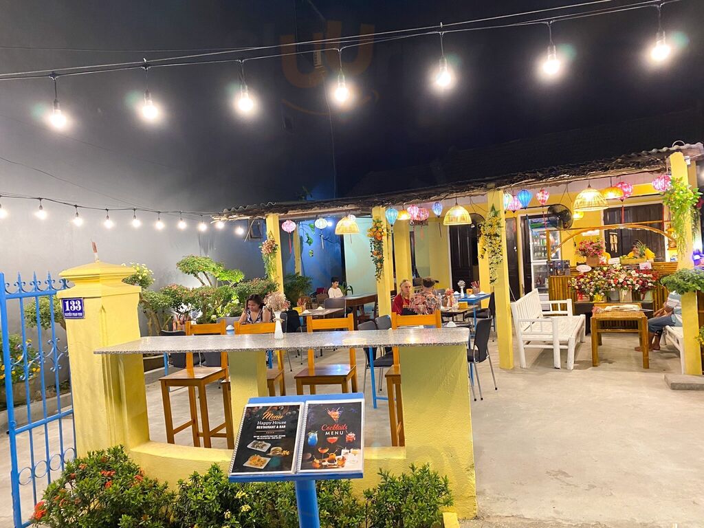 Happy House Restaurant And Bar