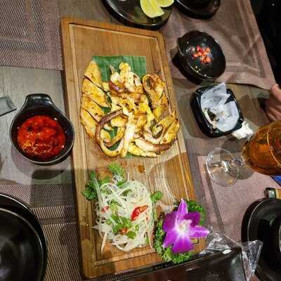 Nhà Hàng Ơ Kìa - Nơi Kể Chuyện Ẩm Thực