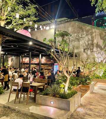 Nhà Hàng Ơ Kìa - Nơi Kể Chuyện Ẩm Thực