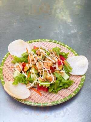 Happy House Restaurant