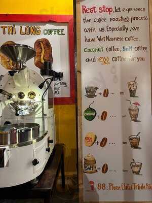 Trí Long Coffee Shop