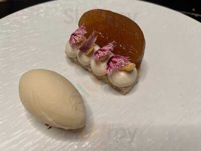 Lüne Restaurant & Bar