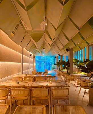 Ola Hale - Restaurant & Bar