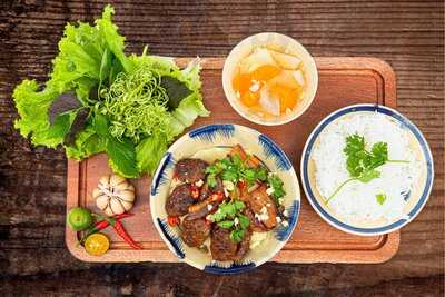 Bún Chả Làng Gió - 471a Nguyễn Hữu Thọ