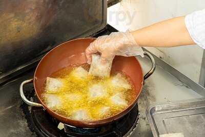 Bún Chả Làng Gió - 471a Nguyễn Hữu Thọ