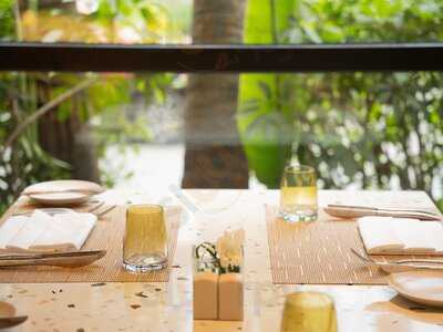 Mosaico - Melia Hanoi