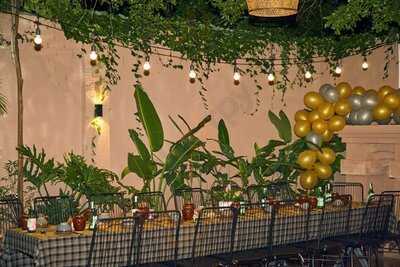 Atrani Bistro Buon Me Thuot