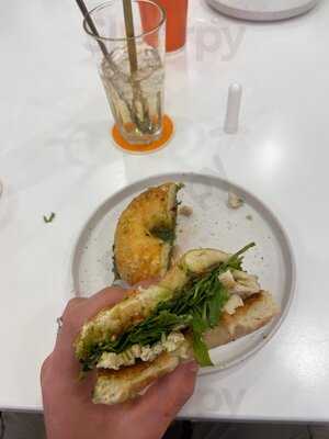 Bagel Brothers - District 1