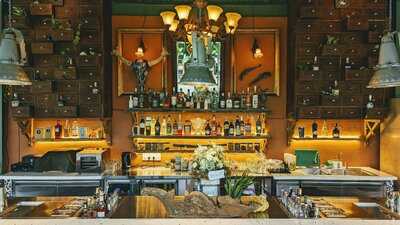 Firebirds - Cocktail & More