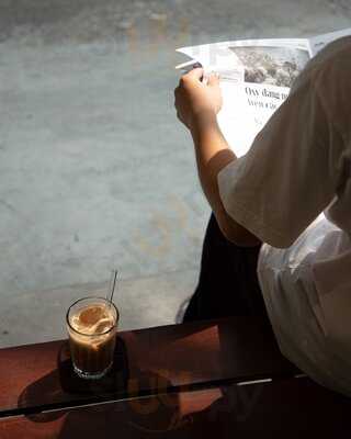 Little Cam Saigon (vo Van Tan)