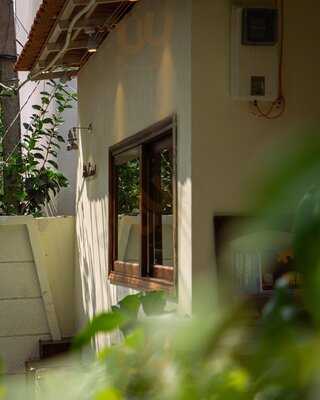 Little Cam Saigon (vo Van Tan)