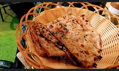 Mr. India Restaurant & Bar