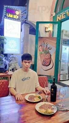 NgƯỜi LÀm BẾp - The Wagyu Shop