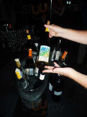 Luca - Eatery & Bar Lounge