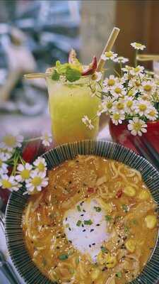 Delek Chay - 18 Hàn Thuyên