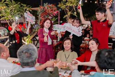 Lầu High Food & Beer