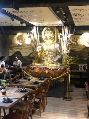 Tue's Vegetarian Restaurant