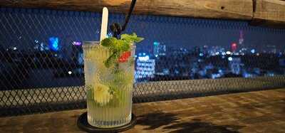 Ráng Chiều Rooftop