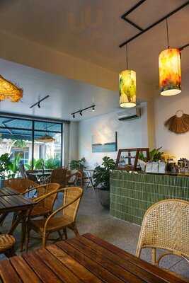 Nine Coffee & Home Cooked