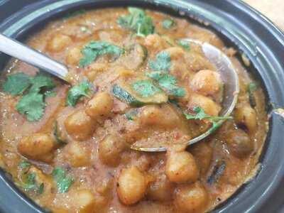 Aahar Indian Restaurant