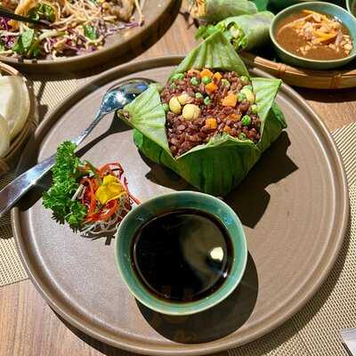 Nhà Hàng Chay Heli Vegetarian Bistro