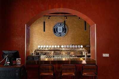 Pasteur Street Craft Beer - Cua Bac Taproom