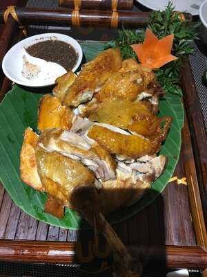 La Nuit Dining-hang Trong