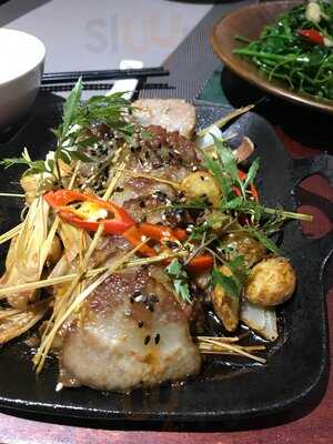 La Nuit Dining-hang Trong