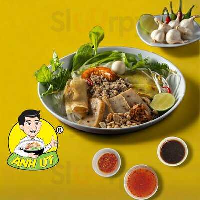 Anh Út - Mì Quảng Trộn - Mì Quảng Ngon
