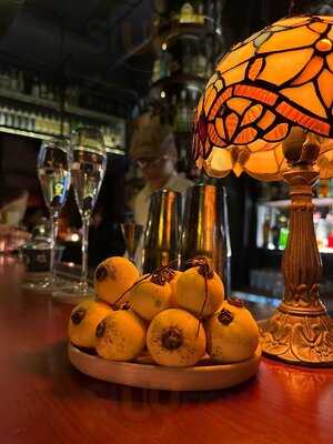 Cinebar Cocktail & Wine