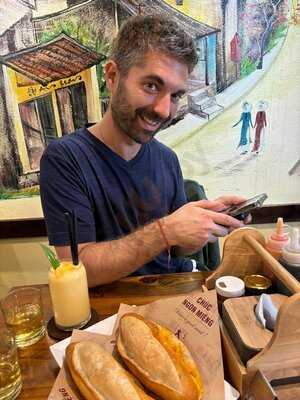 NhÀ ViỆt BÁnh MÌ &caffee