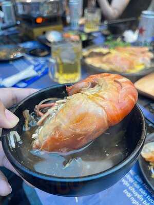 Hải Sản Hoàng Gia Quốc Hương