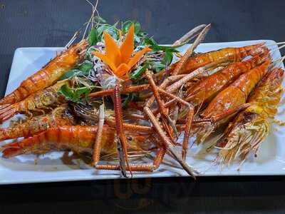 Nhà Hàng Lúa Đại Việt - Bui Vien Restaurant