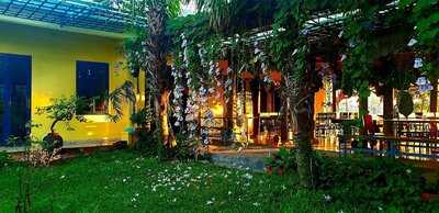 Tuấn – Organic Herb Garden Family