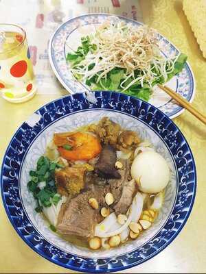 My Quảng Bà Ngân 3