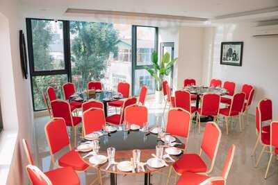 Nhà Hàng Thiên An