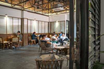 Thaiyen Cafe - TrẦn QuÝ KhoÁch