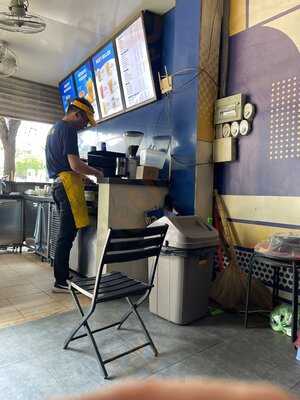 Guta Cafe - 579 ĐiỆn BiÊn PhỦ